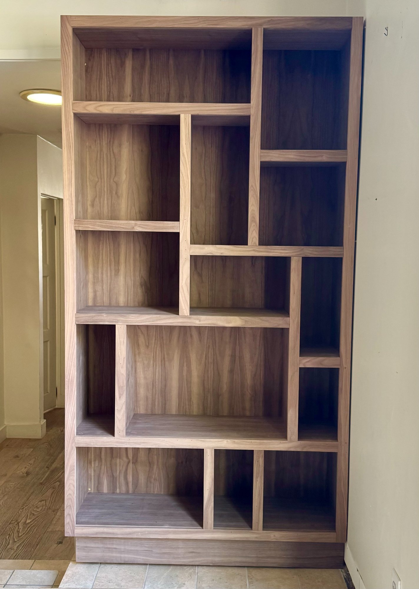 AJ Build — Custom Built-Ins project